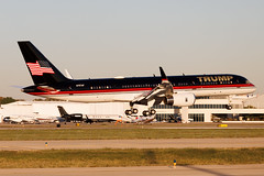 Trump 757-200
