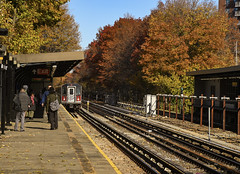 MTA Completes Re-NEW-vation at Baychester Av 5 Station