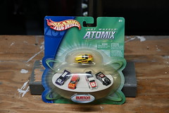 Hot Wheels Atomix
