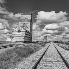 Canada's Historic Grain Elevators, Railway Stations, and Wooden Railway Water Towers