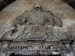 Espagne, Oviedo, le cloîre de la cathédrale - 15.09.2023 (1)