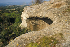 Domus de Janas, le grotte magiche
