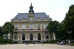 Pétanque devant la Mairie d'Ivry - Photo of Ivry-sur-Seine