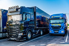 European Truck Driving Ban for 24hrs, So Parked up @ Someones Hoose (Uk Truck Drivers Joke for ) Summesous France And theres Trucks here there and everywhere.... - Photo of Lenharrée