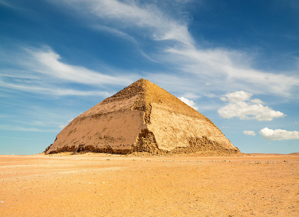 Pyramide rhomboïdale de Snéfrou, site de Dahshour