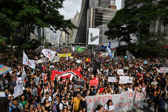 No dia 15 deste mês cento e cinquenta mil manifestantes se reuniram na Avenida Paulista, em São Paulo - Créditos: Nelson Almeida | AFP