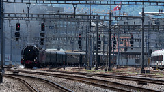 DAMPFLOKOMOTIVE  SNCF MIKADO → 141.R.568  → BALDWIN / USA / E-LOKOMOTIVE SBB → Re 420 259 2. SERIE / → SLM& MFO& BBC / → SWISS CLASSIC TRAIN