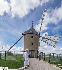 Le meunier et son moulin - Photo of Orbessan