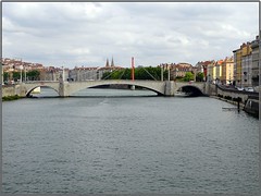 Lyon (France) - Photo of Fontaines-sur-Saône