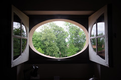 Le parc - through a window - Photo of Massaguel