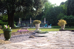 Terrace and pool - Photo of Viviers-lès-Montagnes