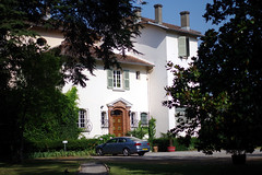 La belle maison - Photo of Caucalières