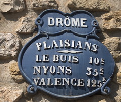 Plaisians, Drome - Photo of Sainte-Euphémie-sur-Ouvèze