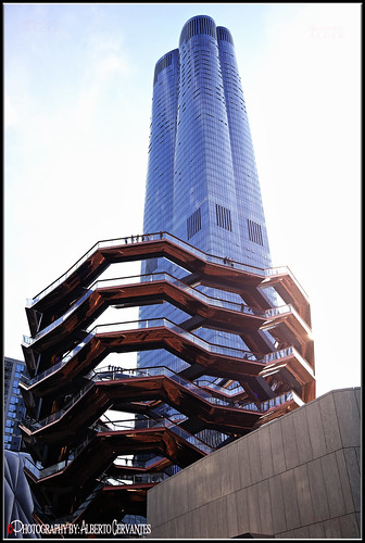ARQUITECTURA MODERNA. MODERN ARCHITECTURE. NEW YORK CITY.