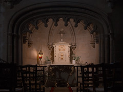 Side Altar (Église Sainte-Croix, Bernay)