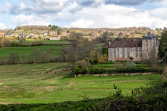 Château de Vésigneux - Photo of Quarré-les-Tombes