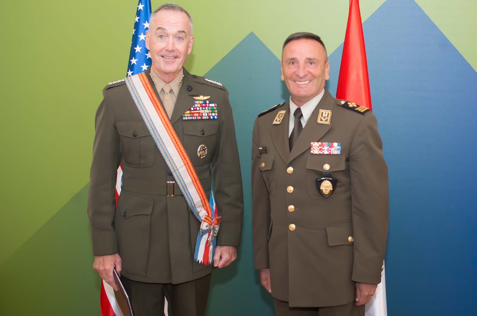 General Šundov uručio odlikovanje američkom generalu Dunfordu
