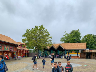 Photo 4 of 30 in the Day 4 - Bobbejaanland and Efteling gallery