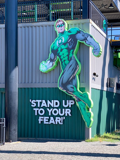 Photo 5 of 6 in the Green Lantern gallery