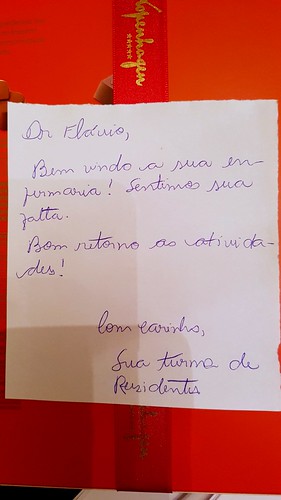 Dos meus queridos residentes, presente pouco merecido.