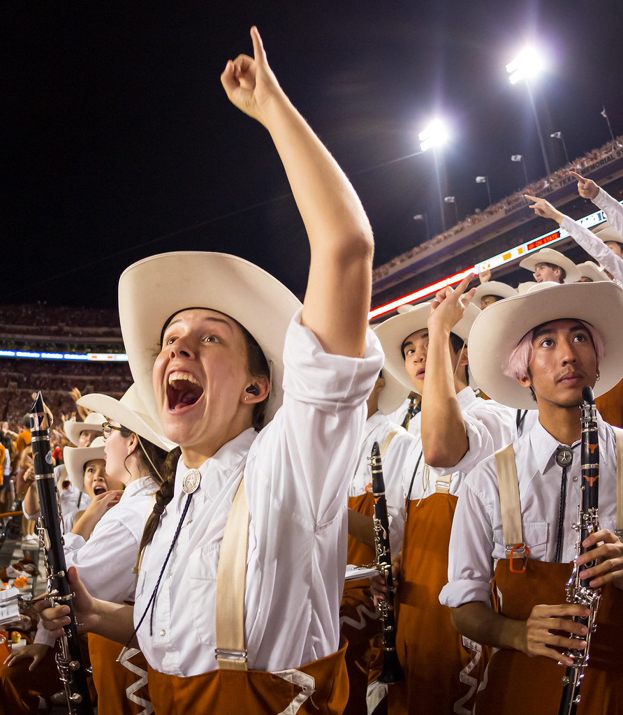 Texas Longhorns Football | Texas Review | Ralph Arvesen