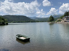 Lac Chambon, France - Photo of Saulzet-le-Froid