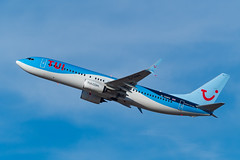 G-TAWK BOEING 737-8K5/W B738 c/n 37239 i/n 4253  → TUI AIRLINES / TOM // BJ 2012 // auch C-FQWK > SWG / G-TAWK > TOM - Photo of Prévessin-Moëns
