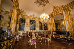 Château de Chantilly Interior - Photo of Cramoisy