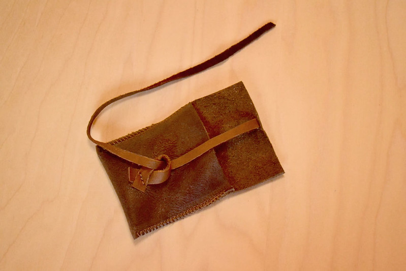 WInter 2020 - Tory&#039;s Leather Pouch