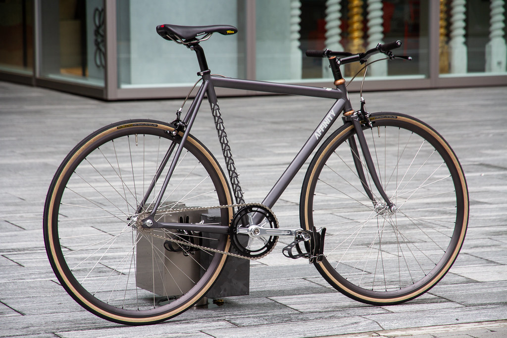 AFFINITY CYCLES* lo pro / BUILT BY BLUE LUG - CUSTOMER'S BIKE 