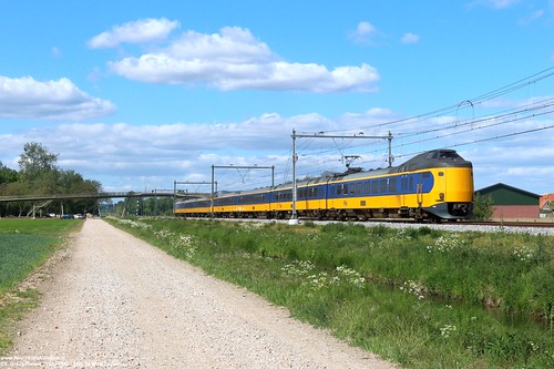 NS 4220 & 4093 - Elst 11-05-2020.