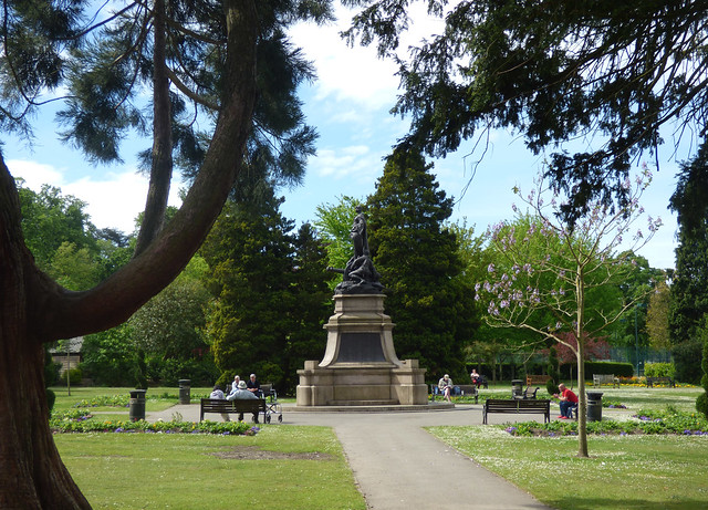 Photo：Boer War Memorial, Cannon Hill Park By ell brown