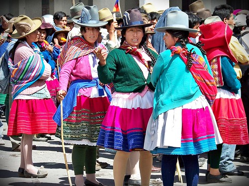 Huaraz, Peru - People of Peru - High Andes <div class='float-right'><a href='https://www.flickr.com/photos/89073037@N06/' target='_blank'>Therese Beck</a> <img src='https://c2.staticflickr.com/8/7299/buddyicons/89073037@N06.jpg' style='border-radius: 50%; height: 48px; width: 48px;'><div>