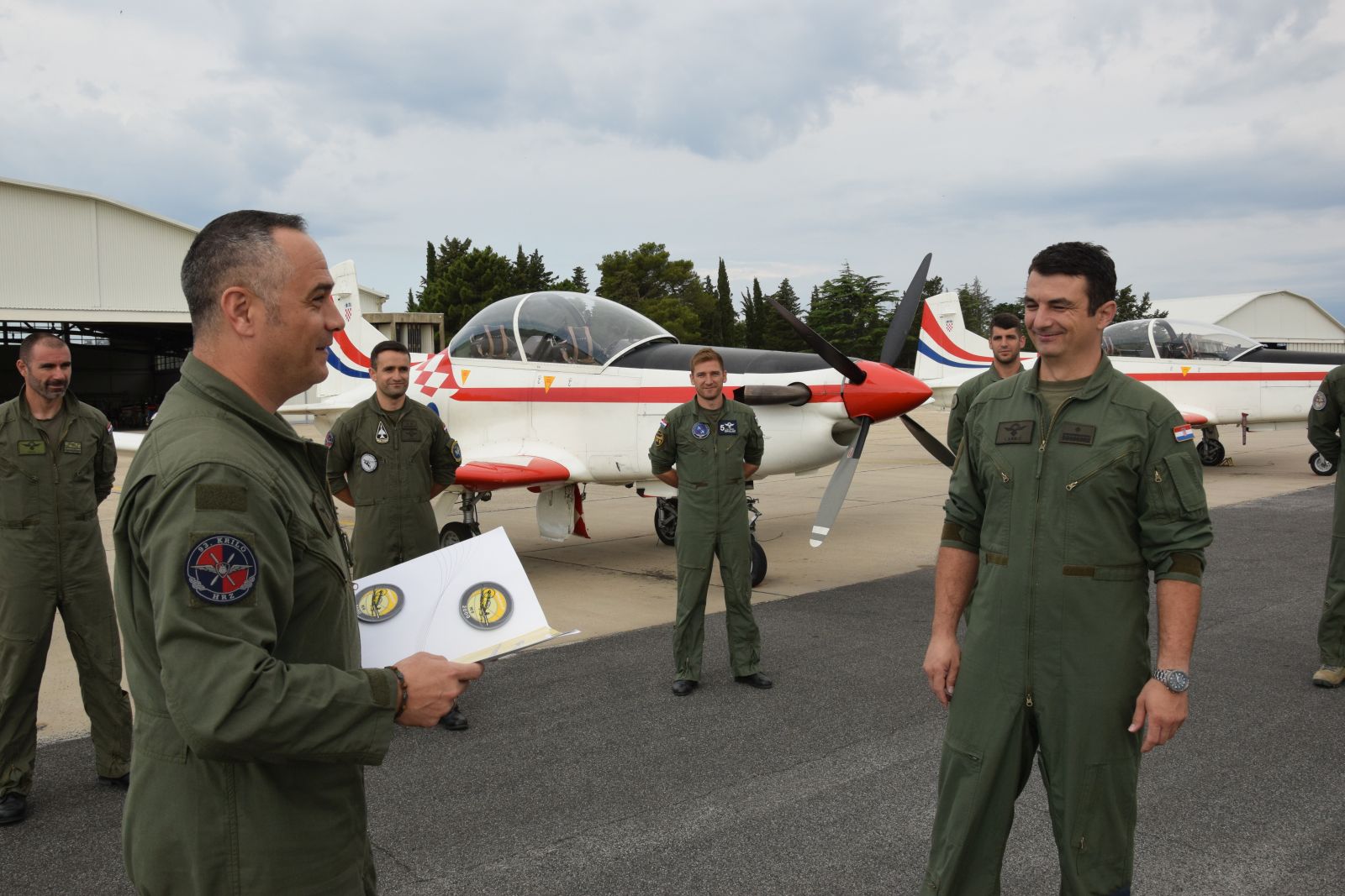 Bojnik Anđić ostvario 2000 sati naleta na Pilatusu PC-9M