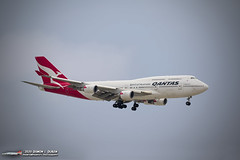 Qantas VH-OEJ Boeing 747-400ER Longreach