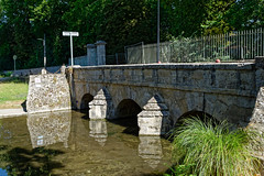 3201 Méréville. Le vieux pont sur la Juine et le lavoir - Photo of Angerville