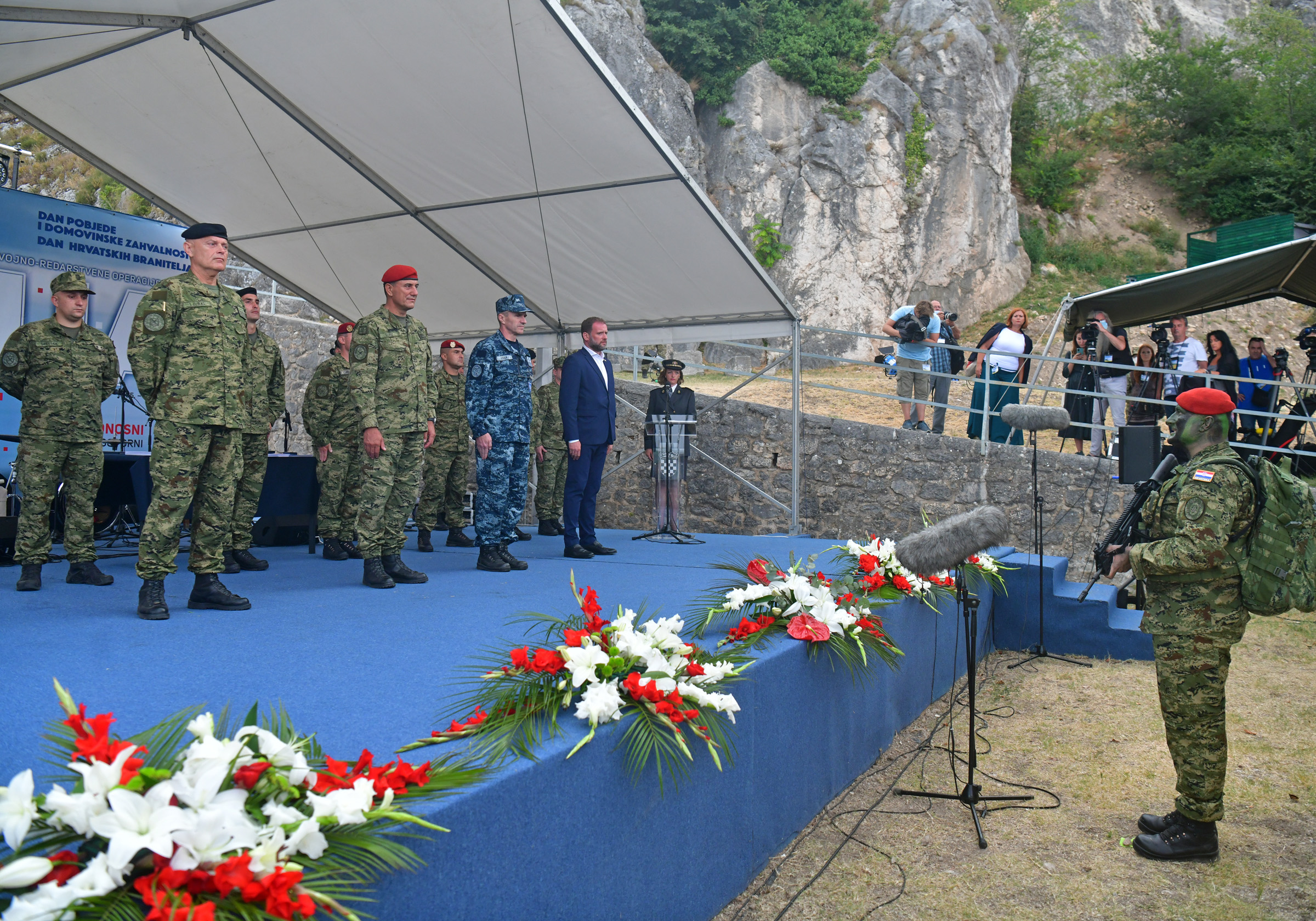 Usponom na Kninsku tvrđavu završena hodnja novih vođa Hrvatske vojske