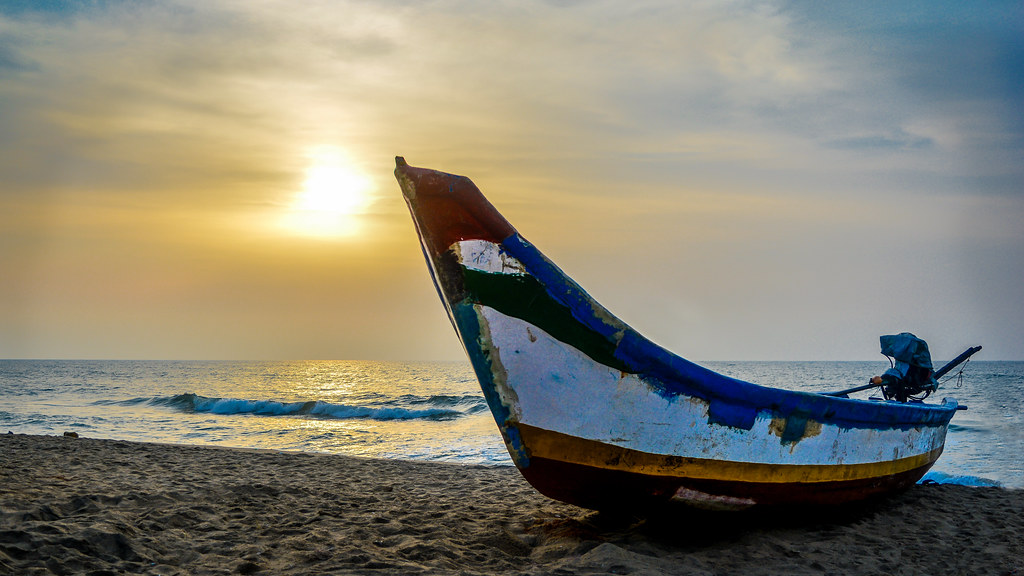 Pondichéry, premier comptoir français en Inde, sur le littoral de la mer du Bengale