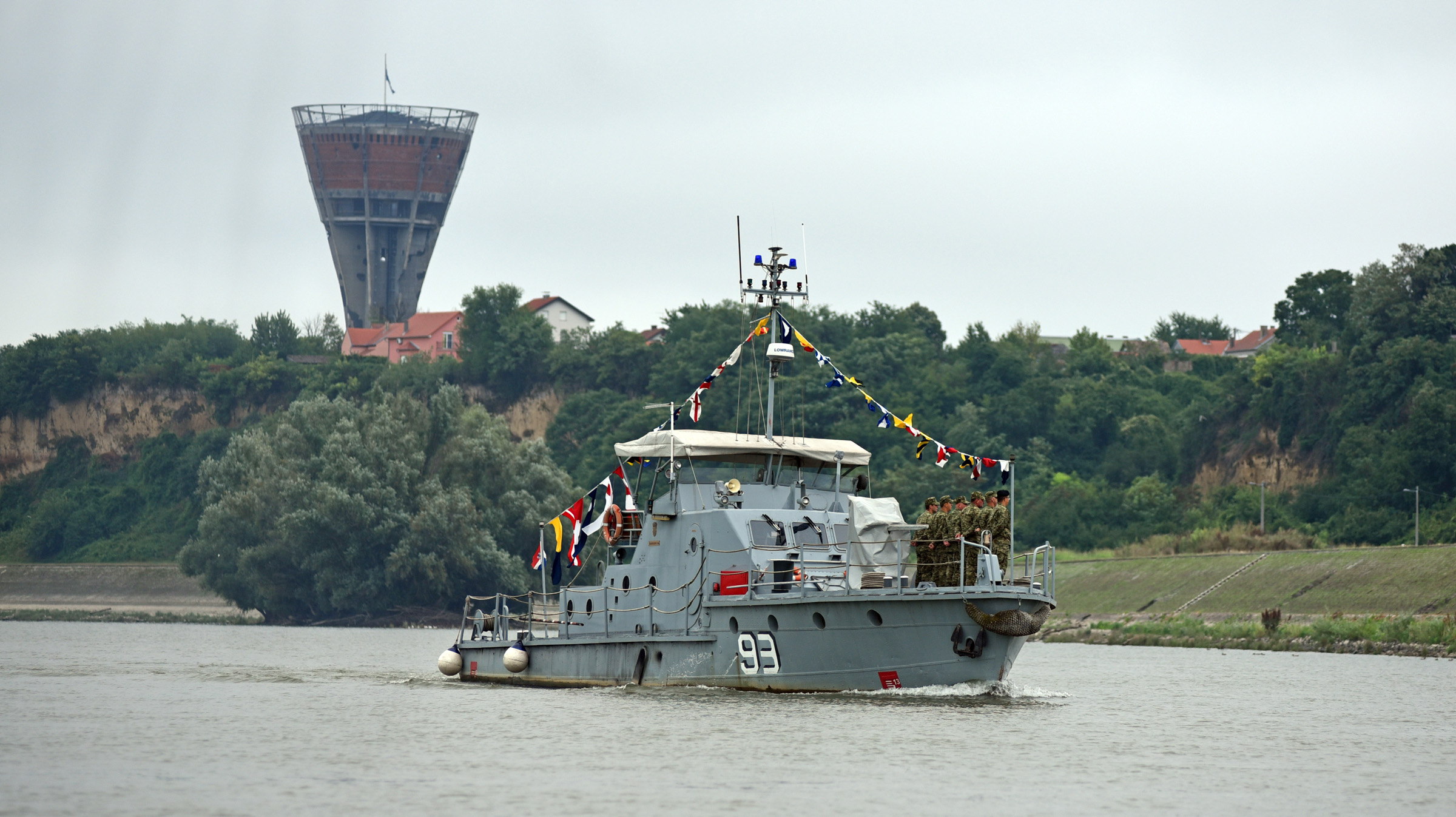 Satnija riječnih brodova u Vukovaru