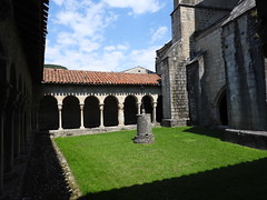 SAINT BERTRAND DE COMMINGES - Photo of Castillon-de-Saint-Martory