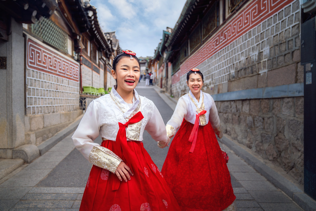 Femmes en Hanbok