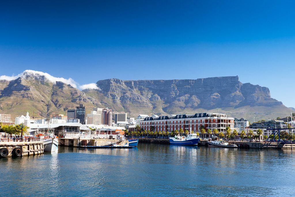 Cape Town avec en toile de fond la majestueuse Montagne de la Table