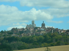 VézelayView - Photo of Brèves