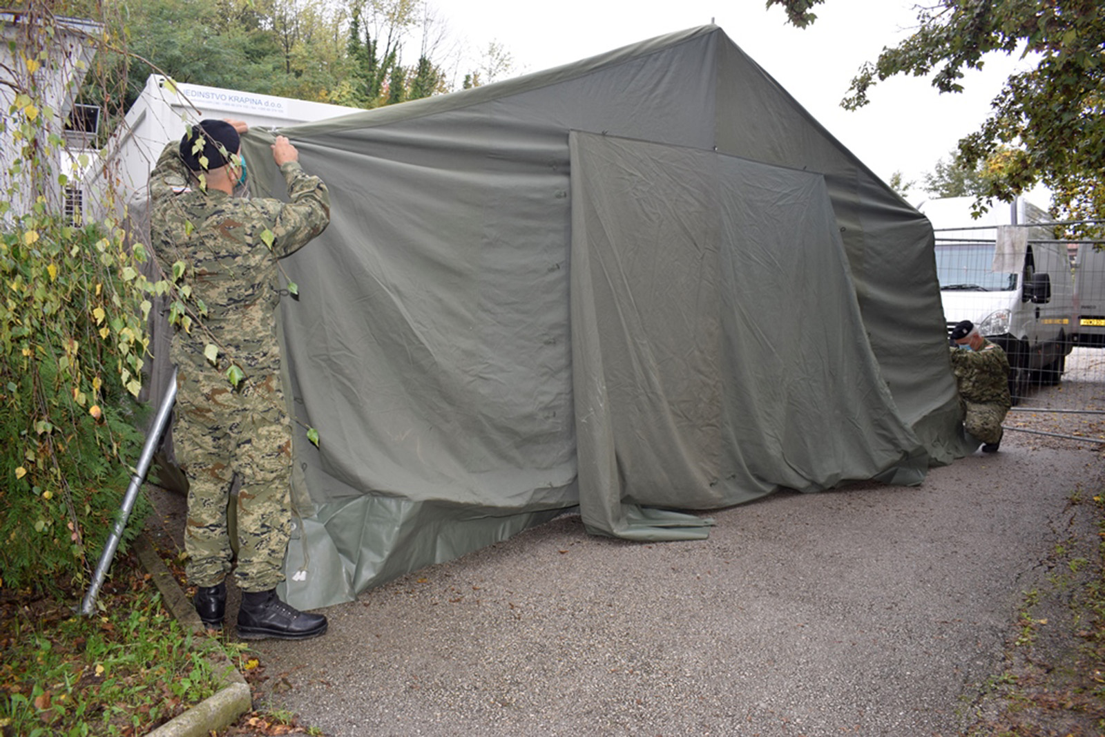 Hrvatska vojska u Zagrebu postavila dodatne šatore