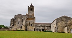 Abbaye de Sablonceaux, Saintonge - Photo of Thézac