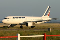 F-GGEF_A320_Air France_- - Photo of Velaux