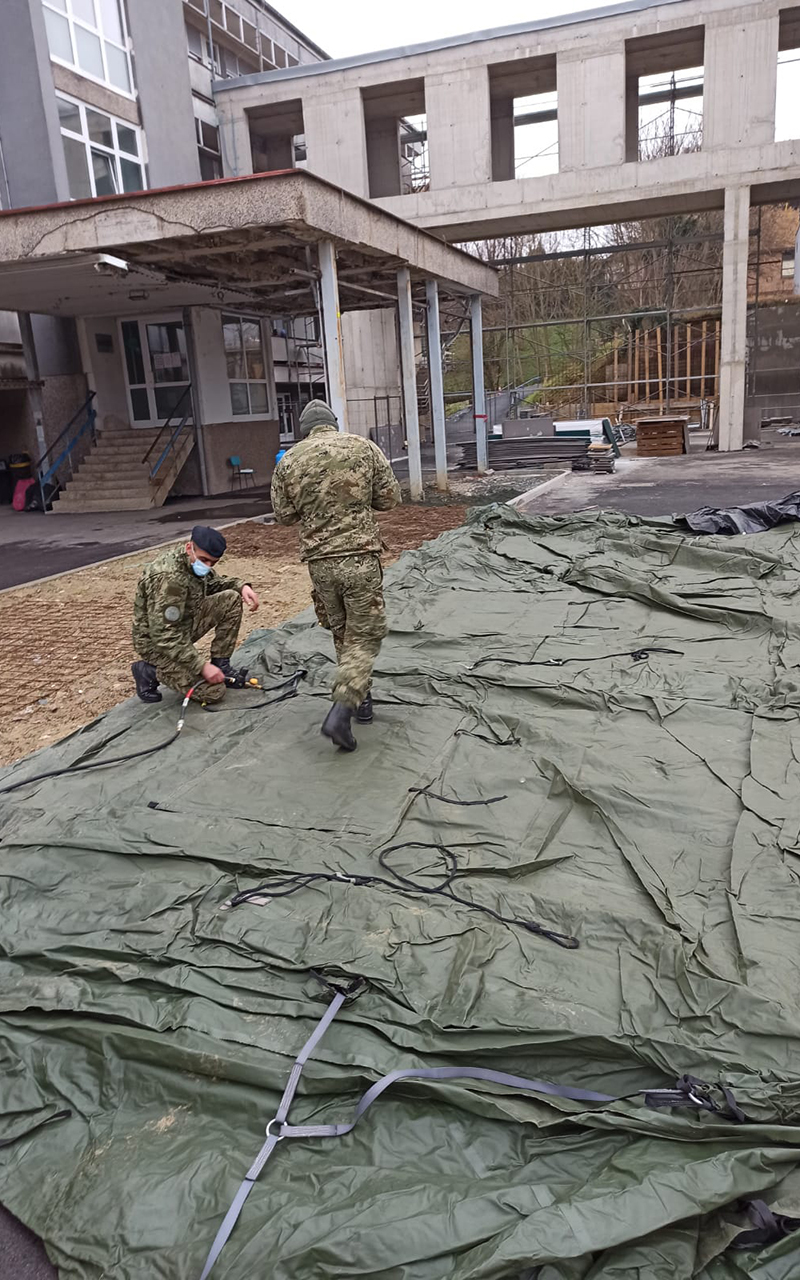 Hrvatska vojska postavila dodatni šator u Sisku