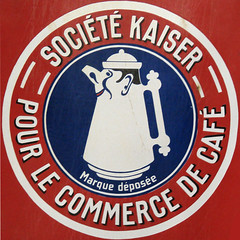 Plaque émaillée de réclame pour du café  (Collection Malongo) - Photo of La Roquette-sur-Var