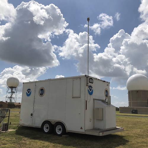 The Collaborative Lower Atmospheric Mobile Profiling System in fall 2020. The CLAMPS platforms were deployed near a weather radar and a weather station in Oklahoma as well as the National Weather Service Forecast Office in Shreveport, Louisiana. The fast-updating, high-resolution data collected provides a more detailed view of the atmosphere and its processes for researchers to analyze.
(Photo by Emily Jeffries/OU CIMMS/NOAA NSSL)