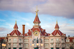 Disneyland Hotel - Photo of Charny
